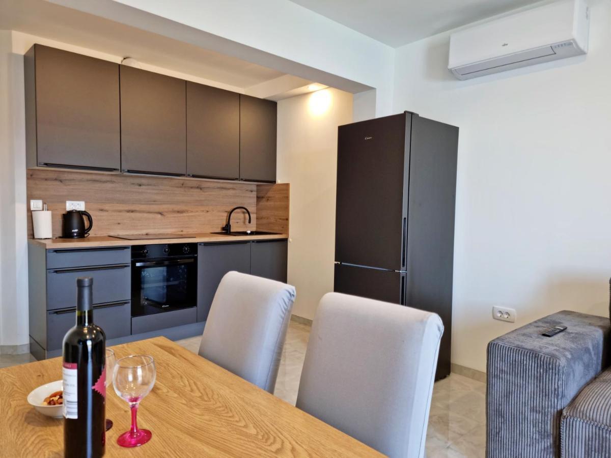Duće Apartments Zorica מראה חיצוני תמונה