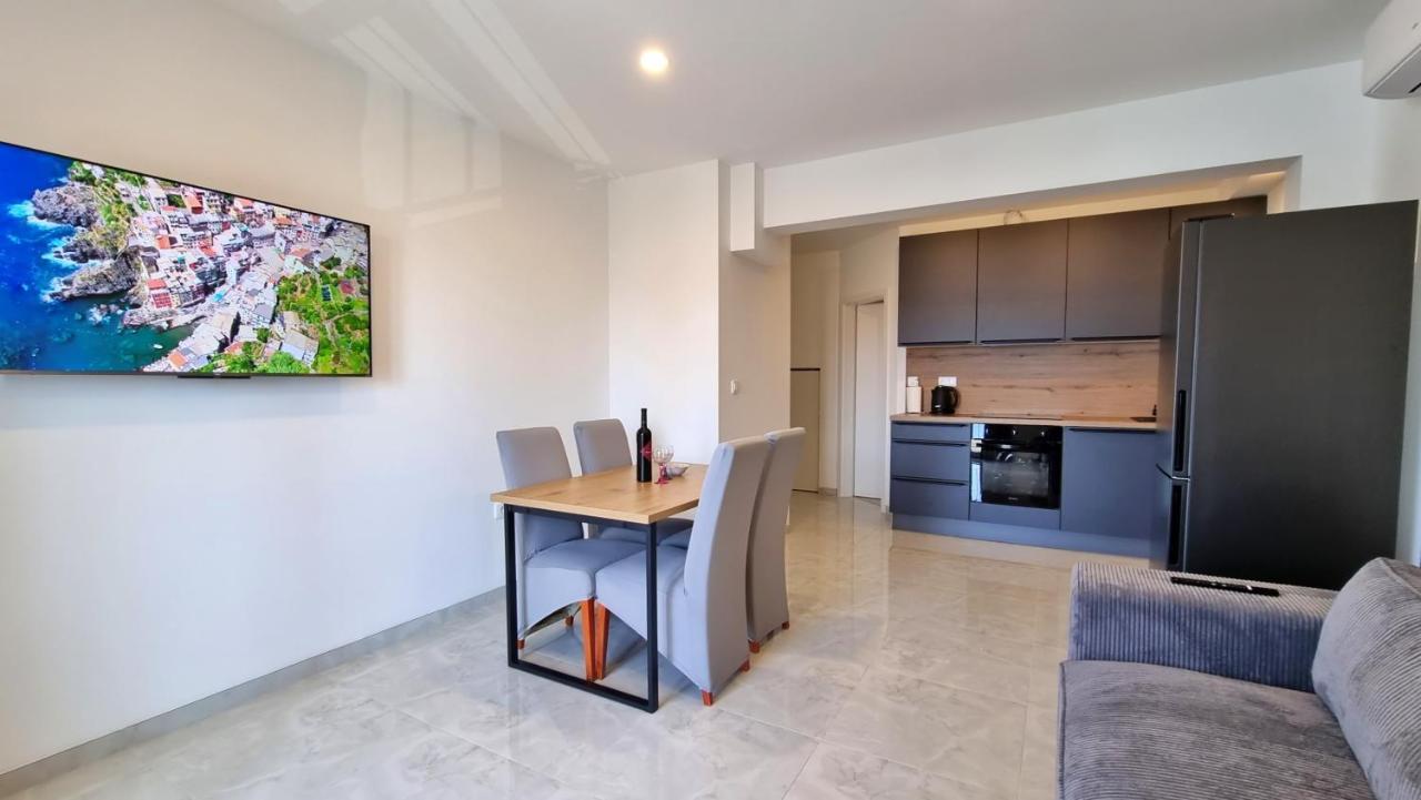 Duće Apartments Zorica מראה חיצוני תמונה