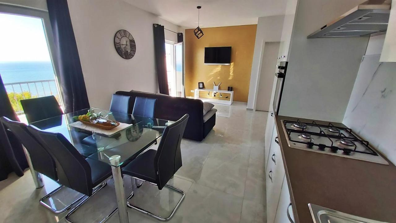 Duće Apartments Zorica מראה חיצוני תמונה